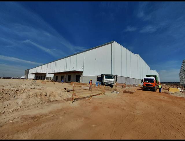 10,088M² WAREHOUSE TO LET IN GLEN MARAIS